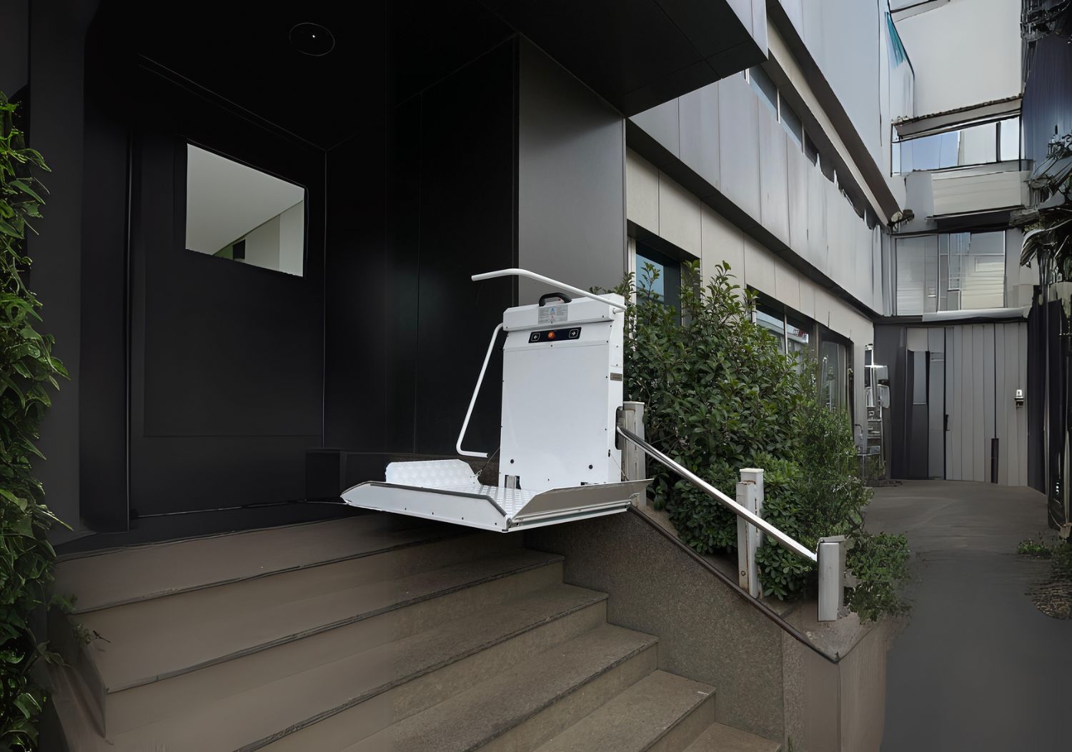 Yatay Tip Engelli Merdiven Asans�r�